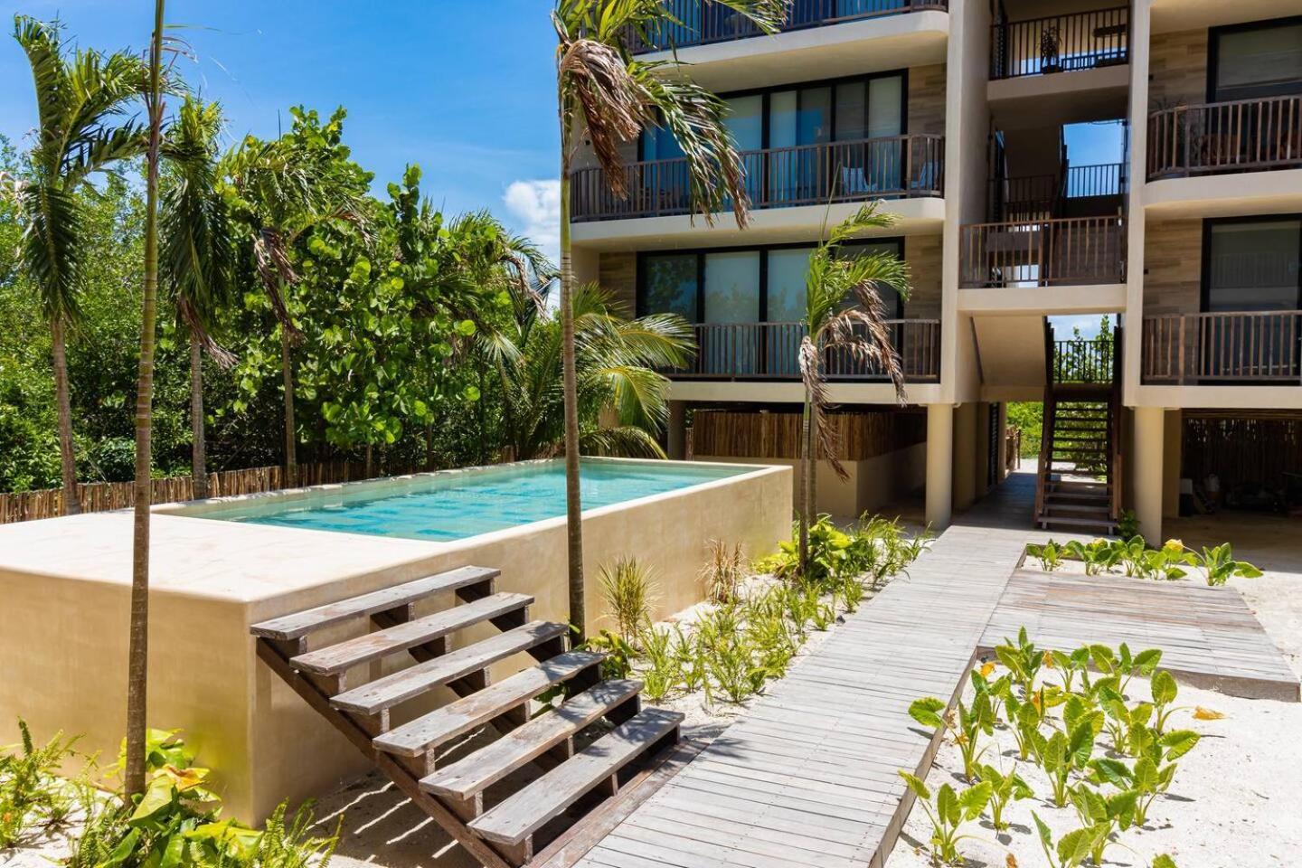 Hotel Pool View Loft Steps From The Ocean In Punta Cocos - C101 Isla Holbox Exteriér fotografie